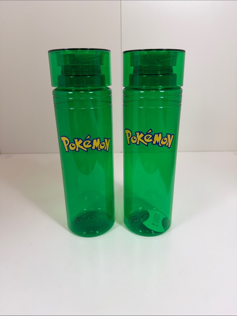 New Set of 2 2 Drink Pokemon Water Bottles